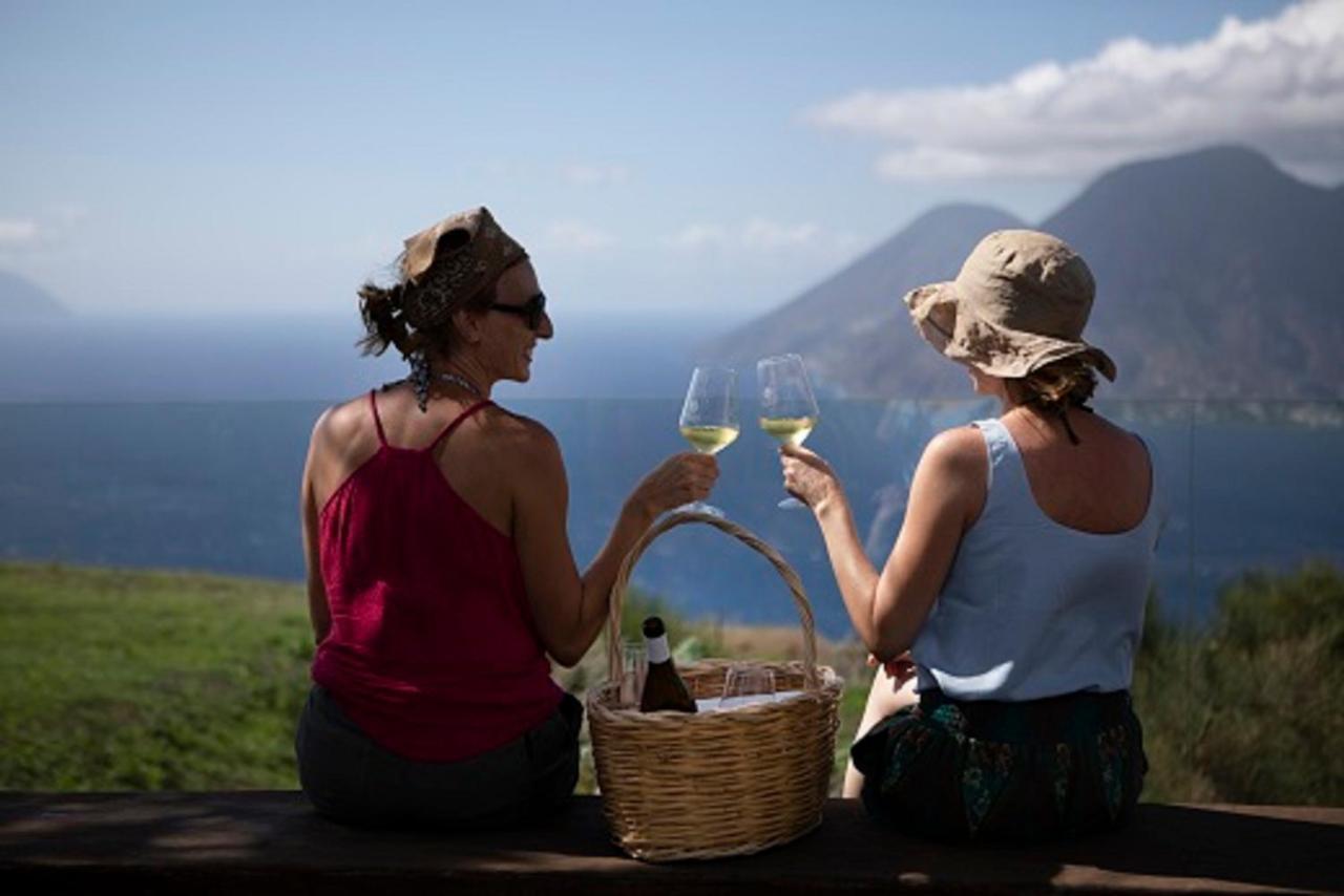 Tenuta Di Castellaro Winery & Resort Lipari (Isola Lipari) Exterior foto